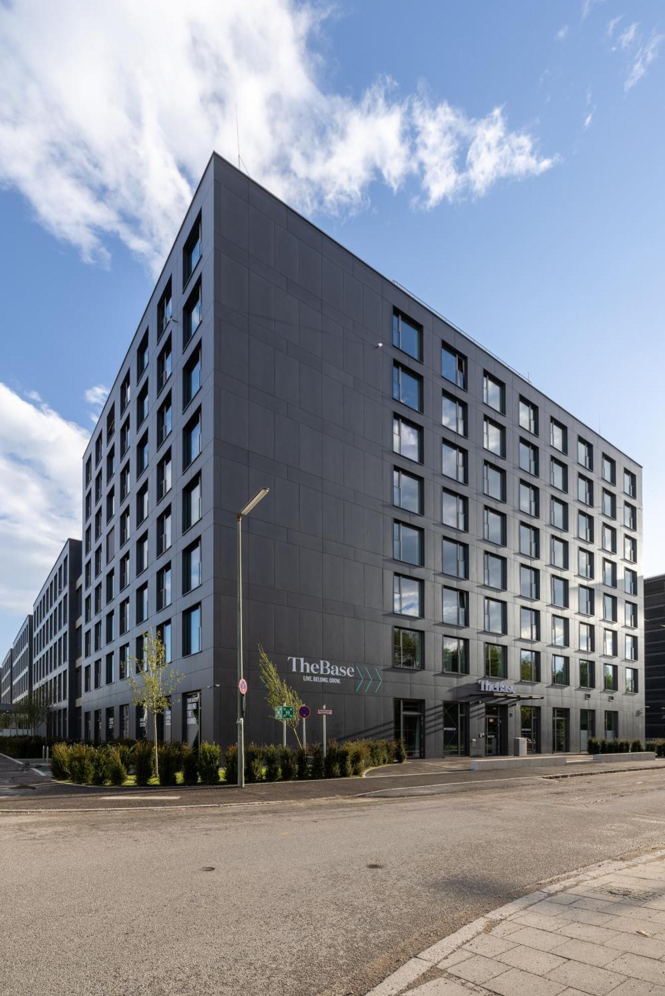The Base Munich Hotel Exterior foto